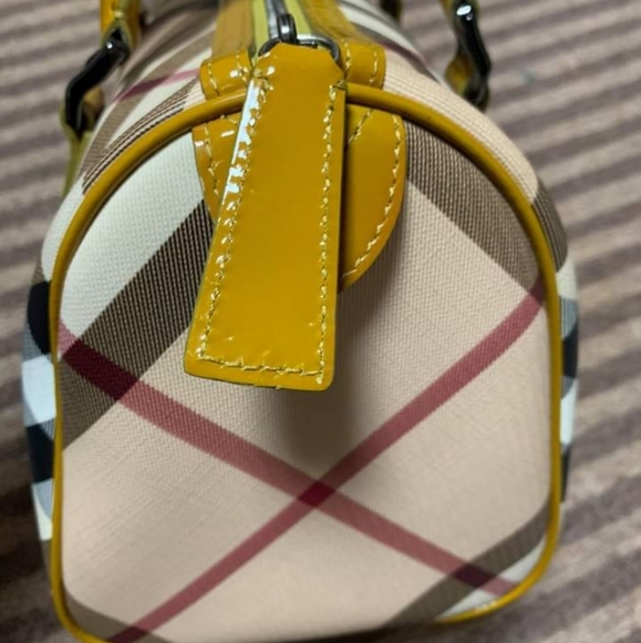 Burberry Mustard Boston Bag - Picture 3 of 14